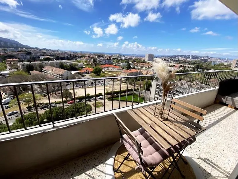 Appartement Magnifique Vue Sur Mer Et Sur Les Calanques - 3 Pieces à Marseille France